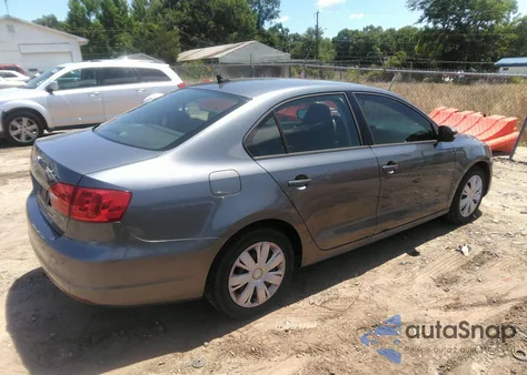 2014 Volkswagen Jetta 1.8T Se from USA, damaged, VIN 3VWD17AJ1EM412833